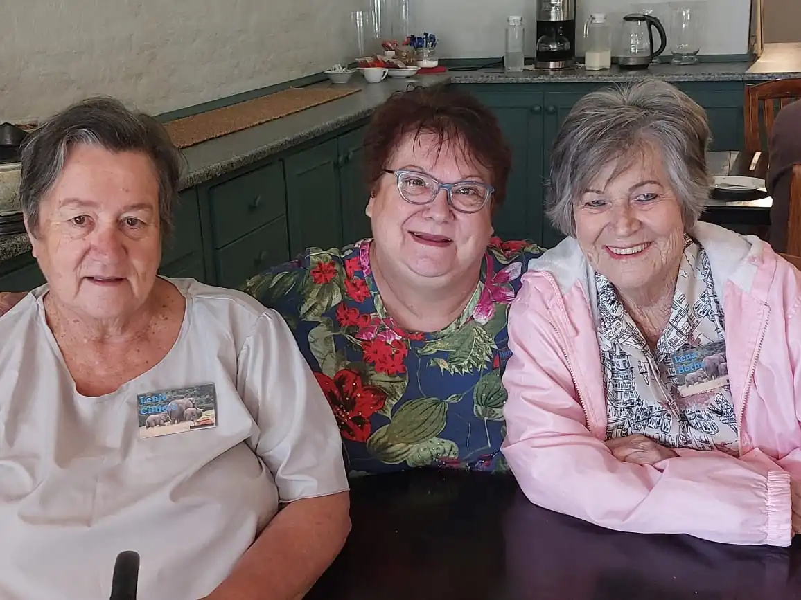 Ff674428 991b 4e63 B06e A197e8a1b93f 1